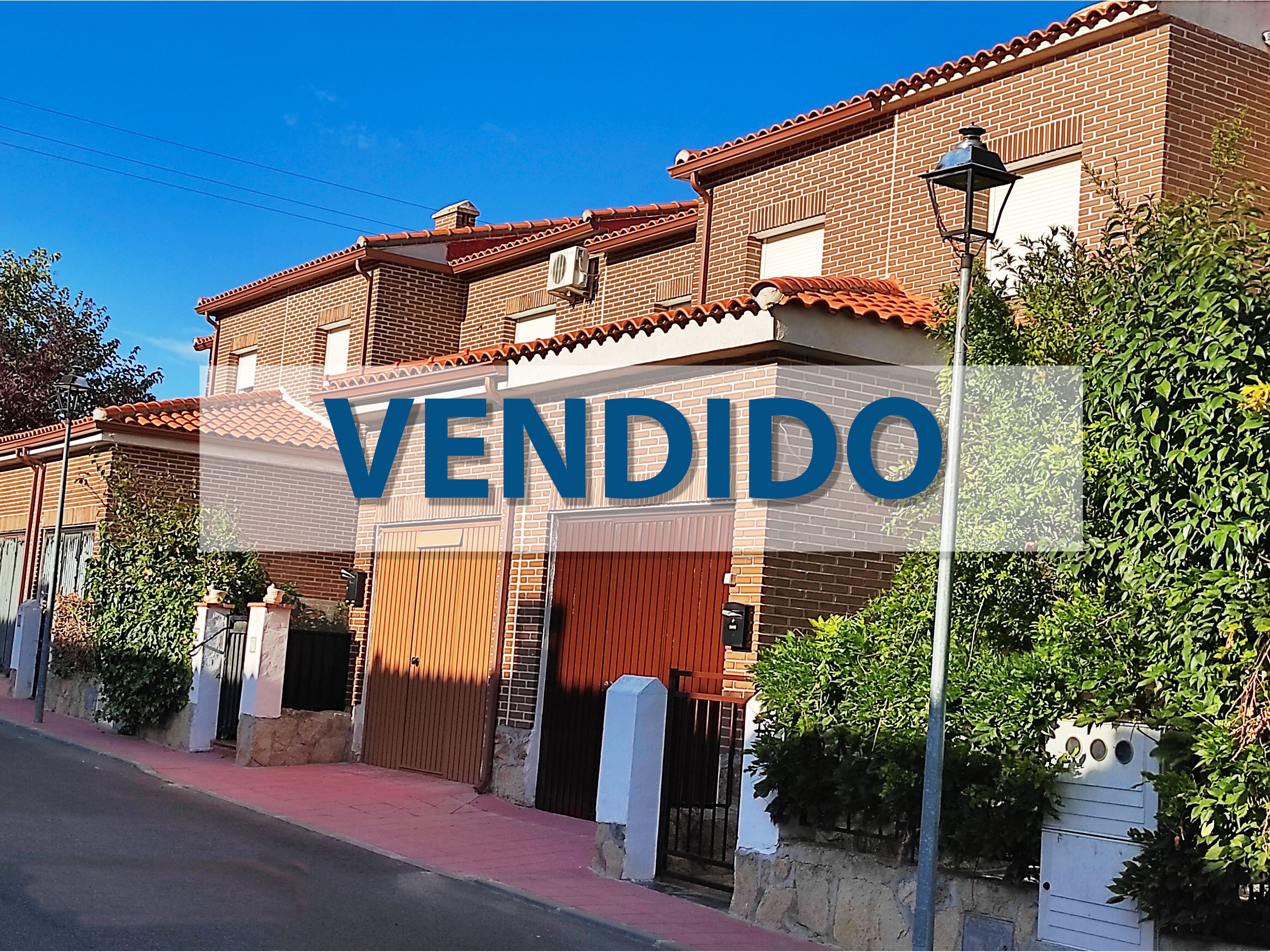 Exterior view of House or chalet for sale in Montearagón  with Air Conditioner