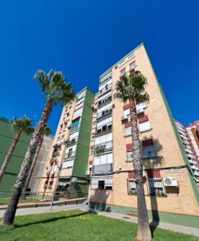 Piso en Venta en Calle César Augusto, 4 en Centro