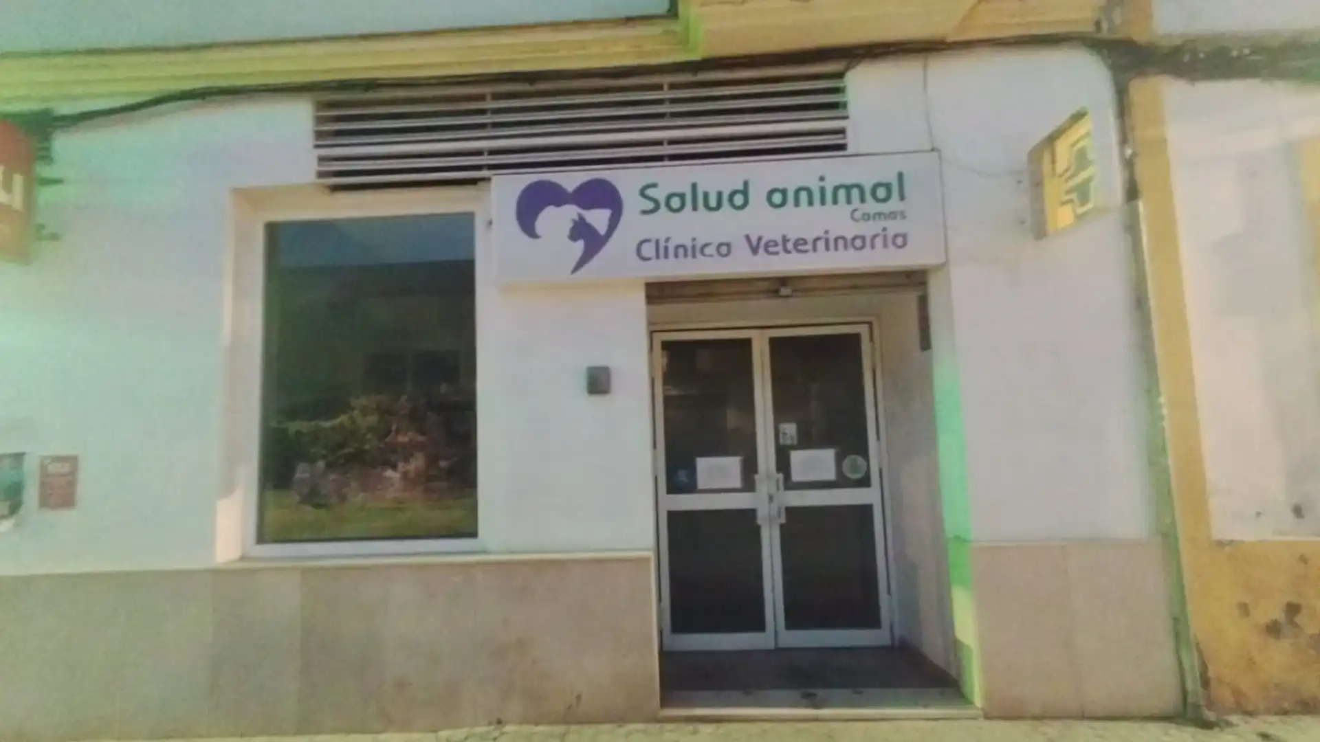 Vista exterior de Local de alquiler en Camas