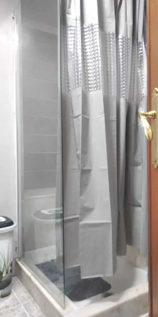 Baño de Piso para compartir en Valencia con Aire acondicionado, Amueblado y Horno
