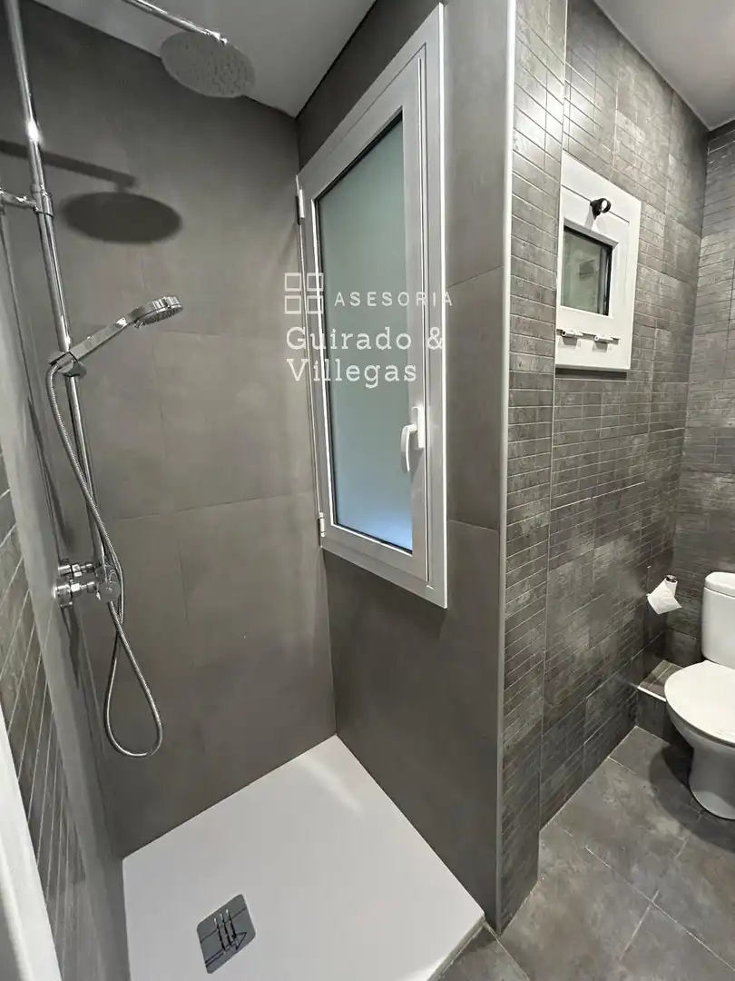 Baño de Piso en venta en Barcelona con Aire acondicionado, Parquet y Terraza
