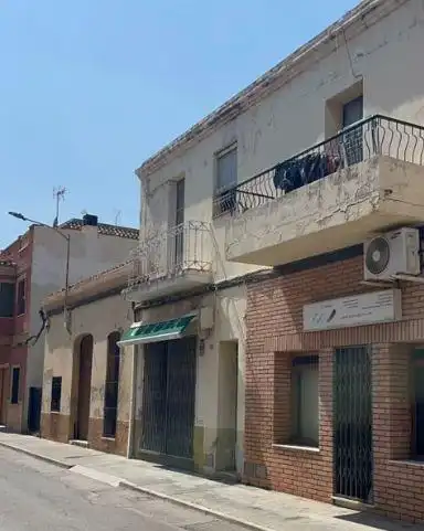 Reihenhaus zum Verkauf in Avenida JOSE IZQUIERDO 144, imagen 3