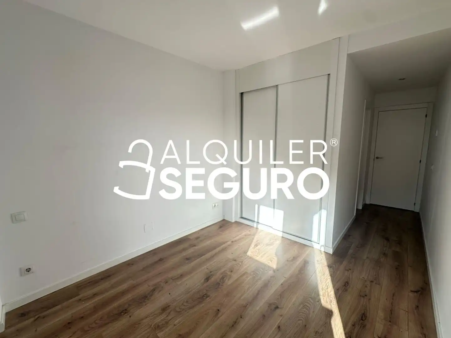 Habitación de Piso de alquiler en Madrid con Aire acondicionado, Calefacción y Terraza