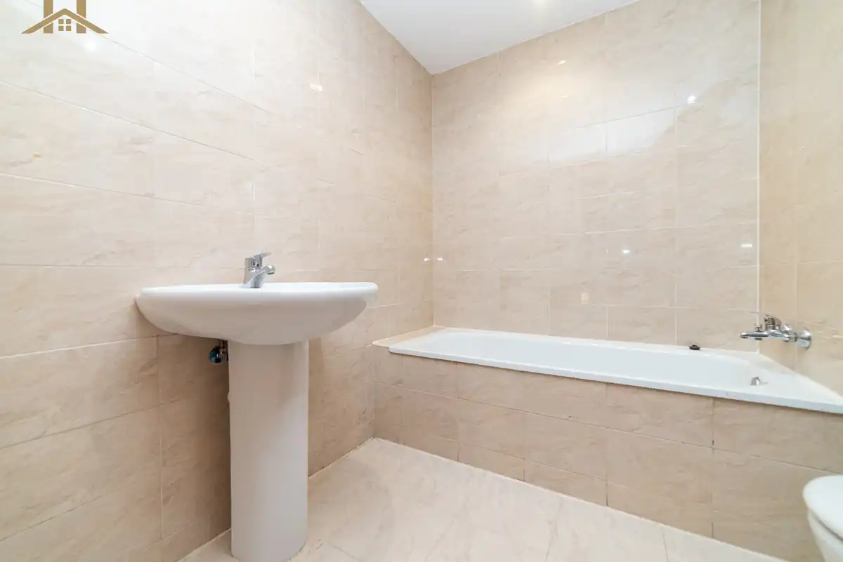 Badezimmer von Wohnung zum Verkauf in Leganés mit Klimaanlage, Heizung und Terrasse