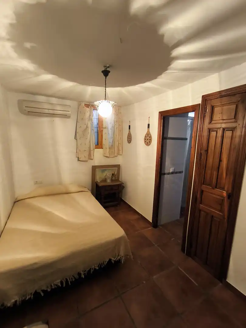 Dormitori de Casa o xalet en venda en Baños de la Encina amb Aire condicionat, Jardí privat i Terrassa