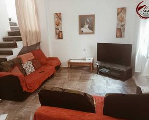 Sala d'estar de Casa adosada en venda en La Font d'En Carròs amb Terrassa i Moblat