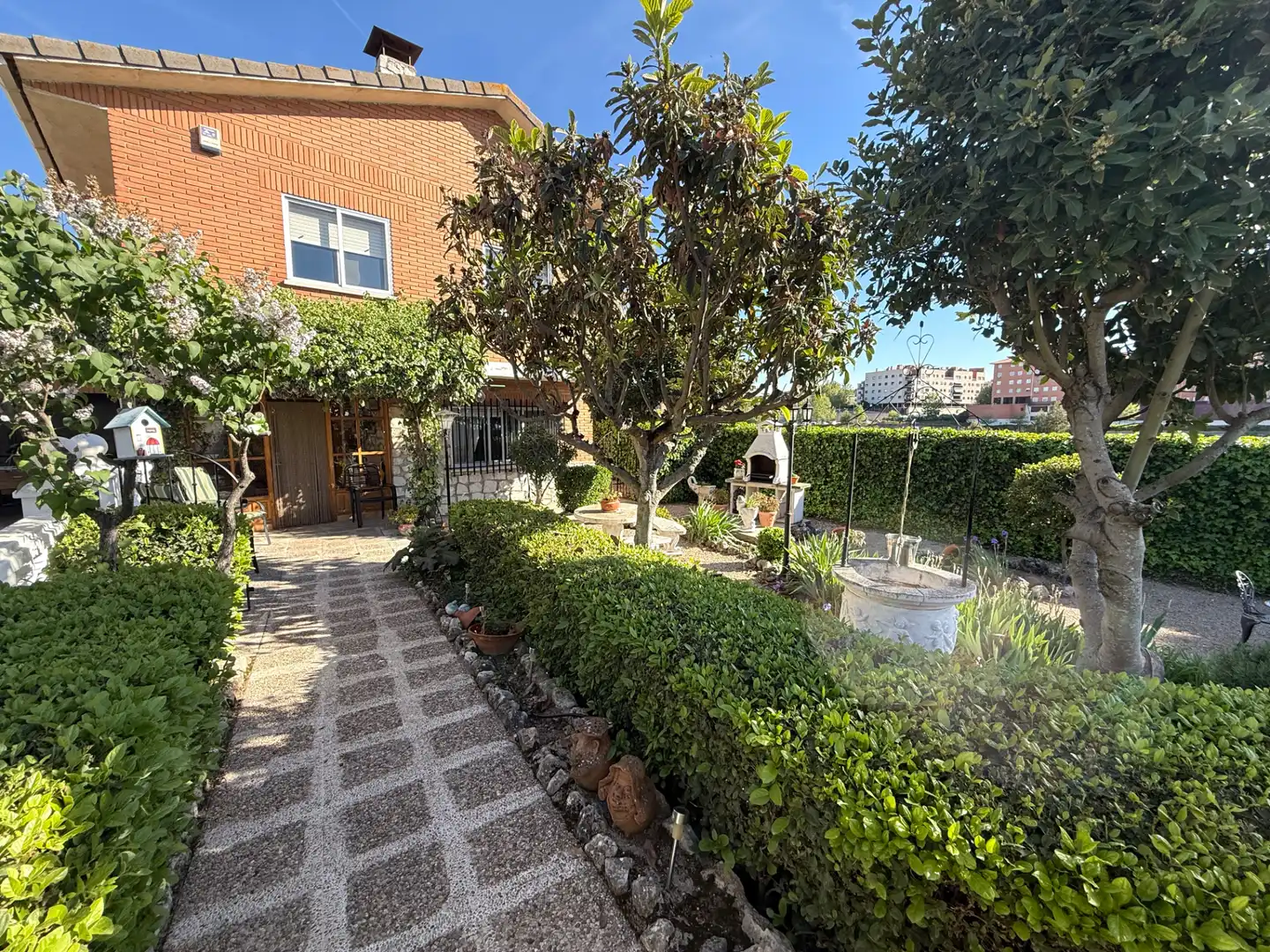 Garden of Houses for sale in Arganda del Rey  with Air Conditioner, Heating and Private garden