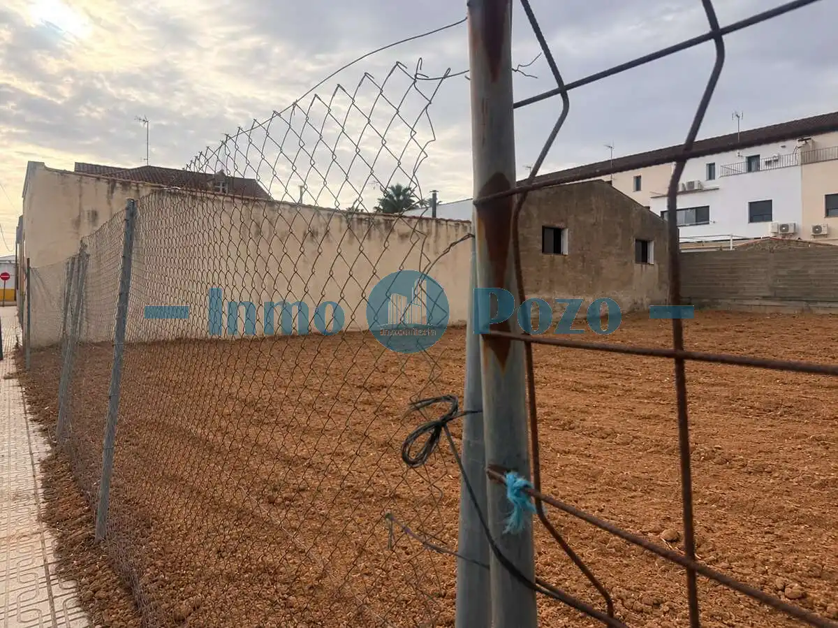 Terreno residencial en venta en Almendralejo, imagen 3