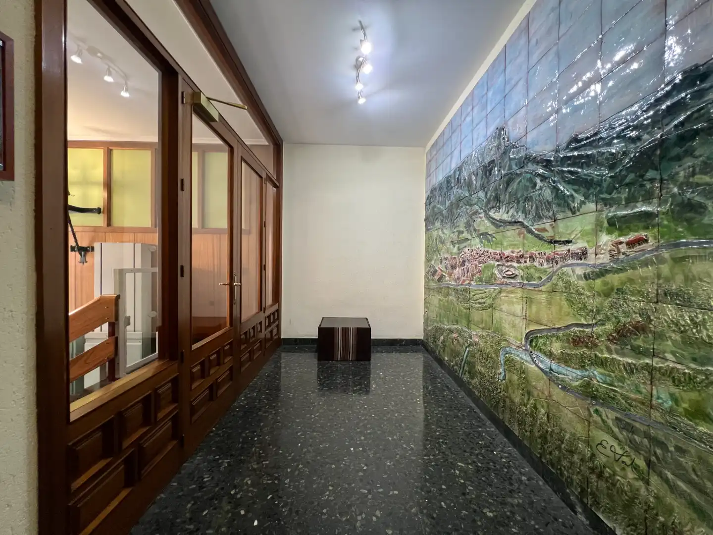 Wohnung zum Verkauf in Jaca mit Abstellraum und Balkon