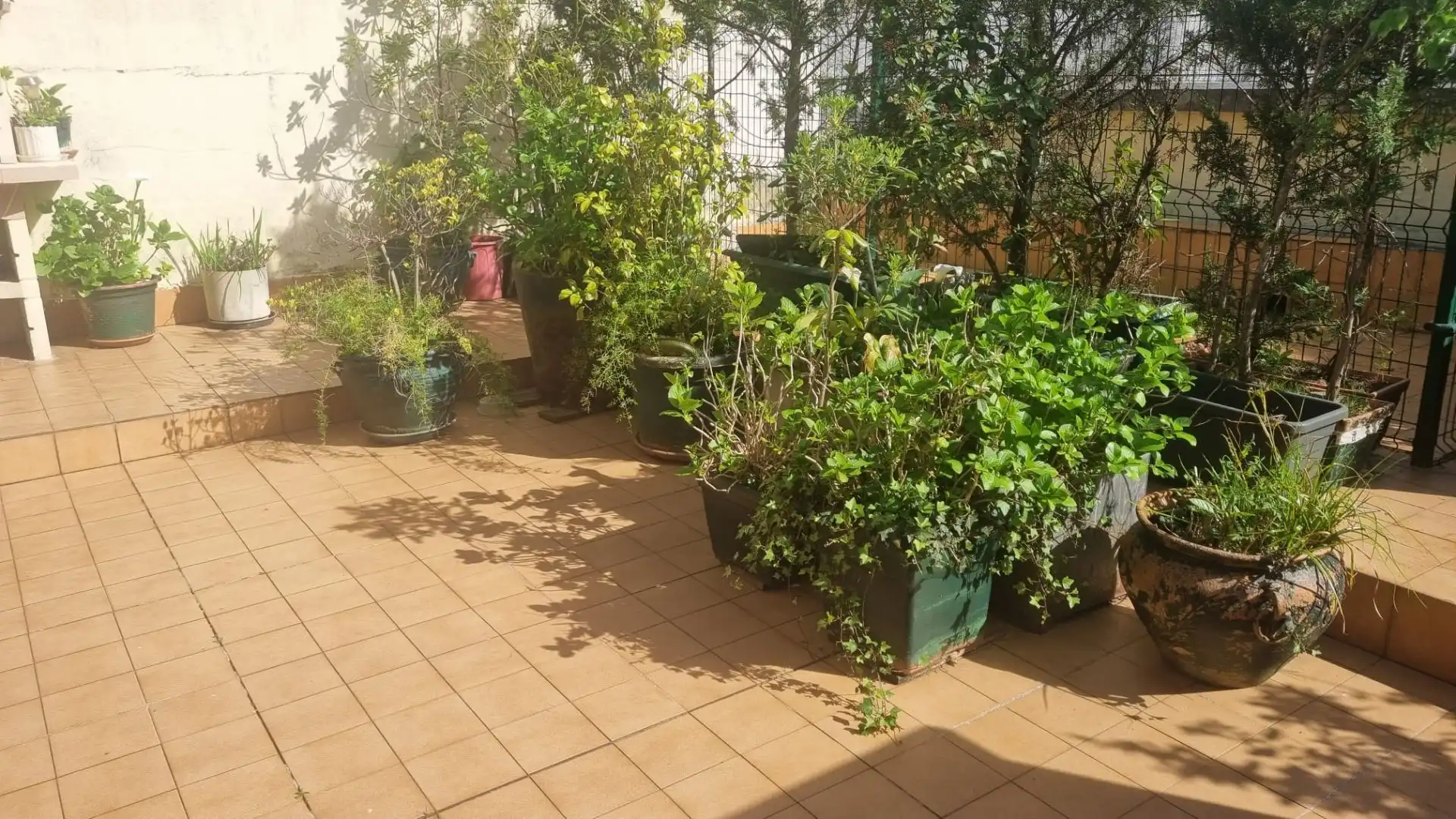 Terrassa de Casa adosada en venda en Irun  amb Calefacció i Terrassa