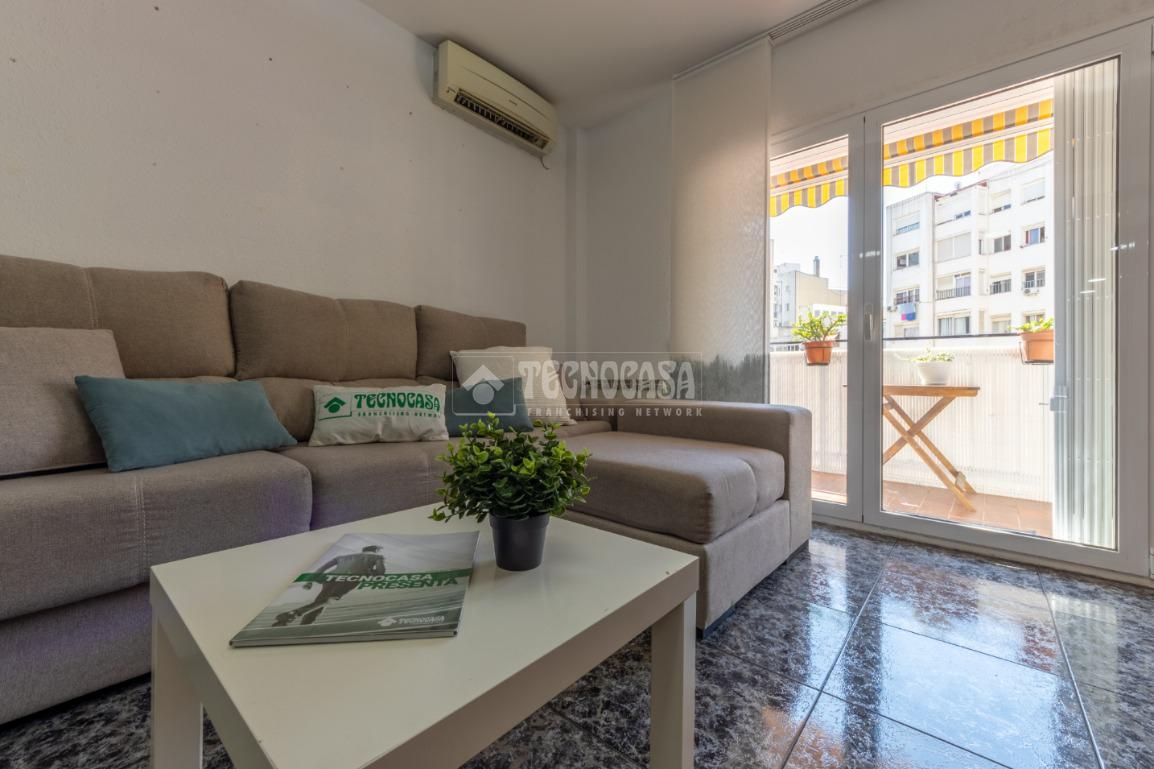 Living room of Flat for sale in  Tarragona Capital  with Air Conditioner, Heating and Balcony