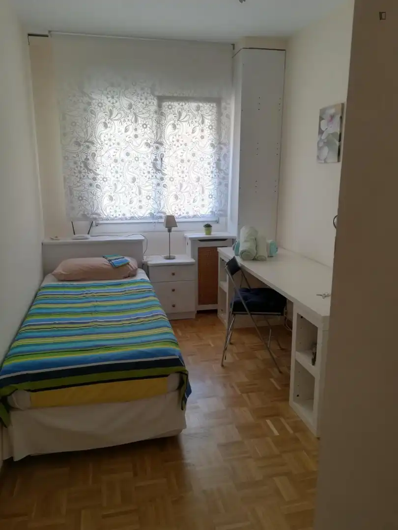 Zimmer in Conde Orgaz - Piovera
