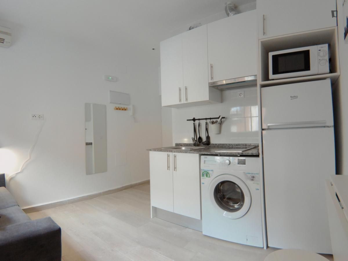 Study to rent in Pradolongo