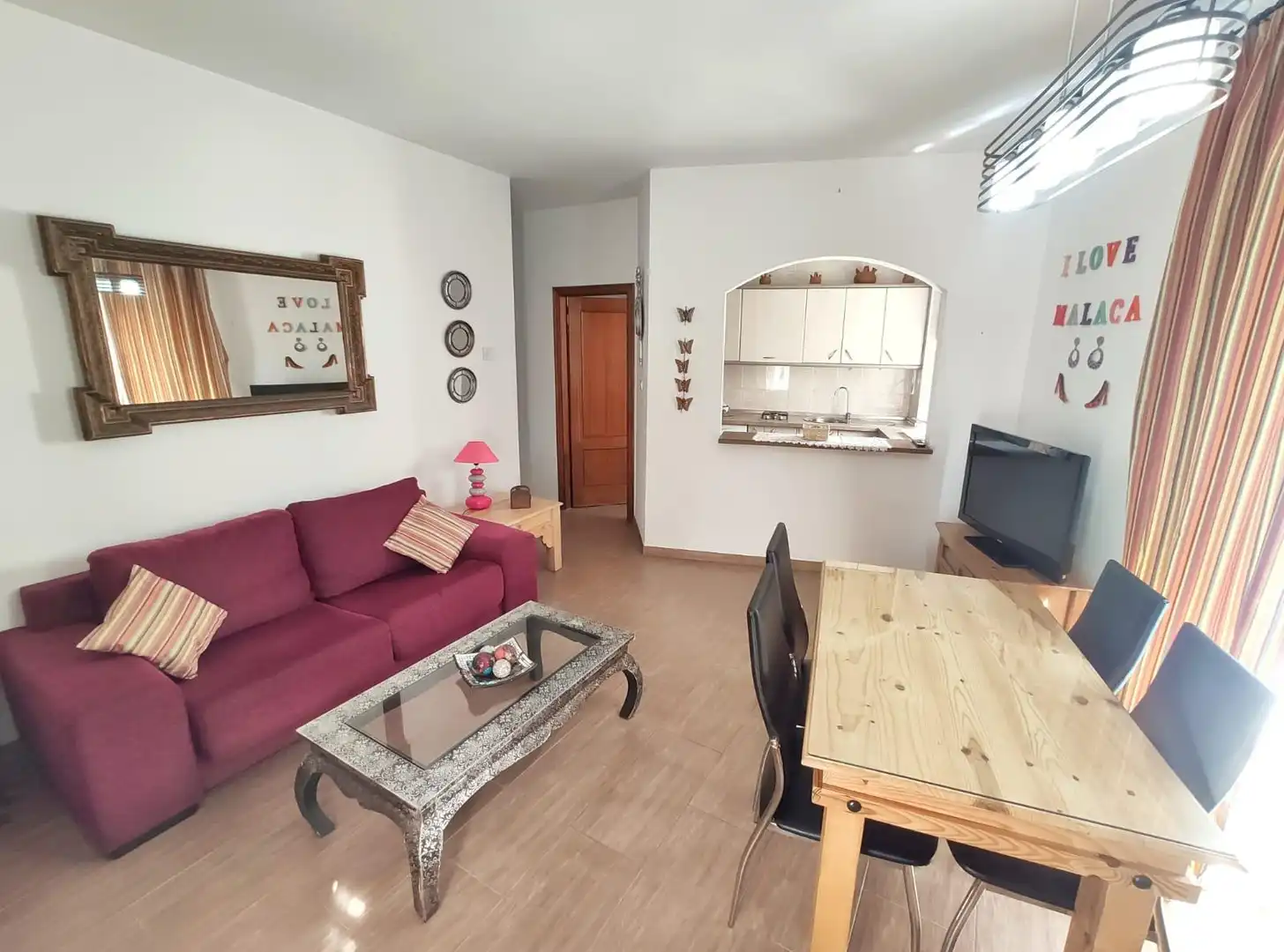 Sala de estar de Piso de alquiler en Málaga con Aire acondicionado, Amueblado y Balcón