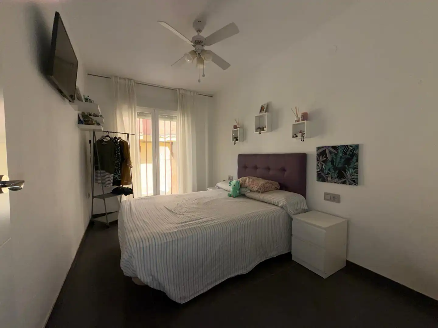 Bedroom of Flat for sale in Peligros  with Air Conditioner