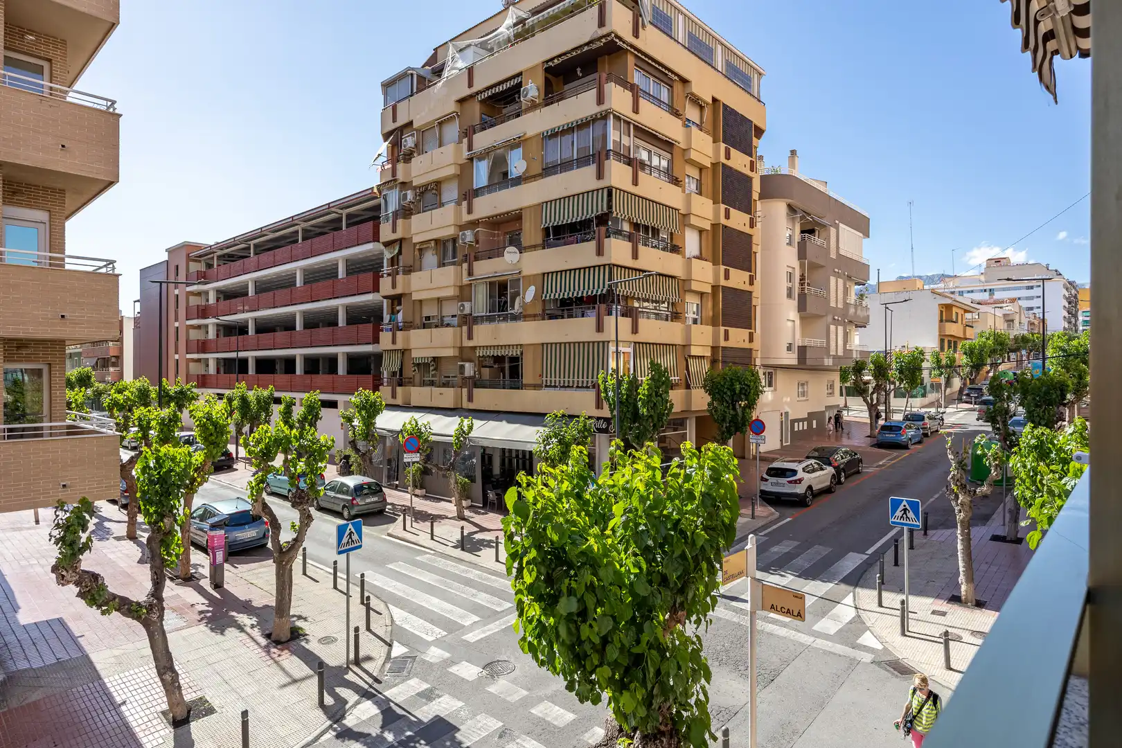 Vista exterior de Piso en venta en Benidorm con Trastero y Amueblado