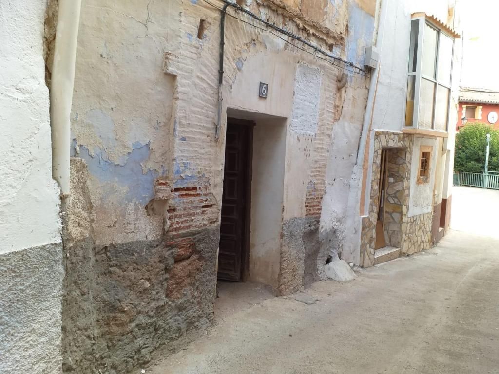 Single-family semi-detached for sale in Olvés