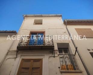 Vista exterior de Casa o xalet en venda en Navajas amb Terrassa i Balcó