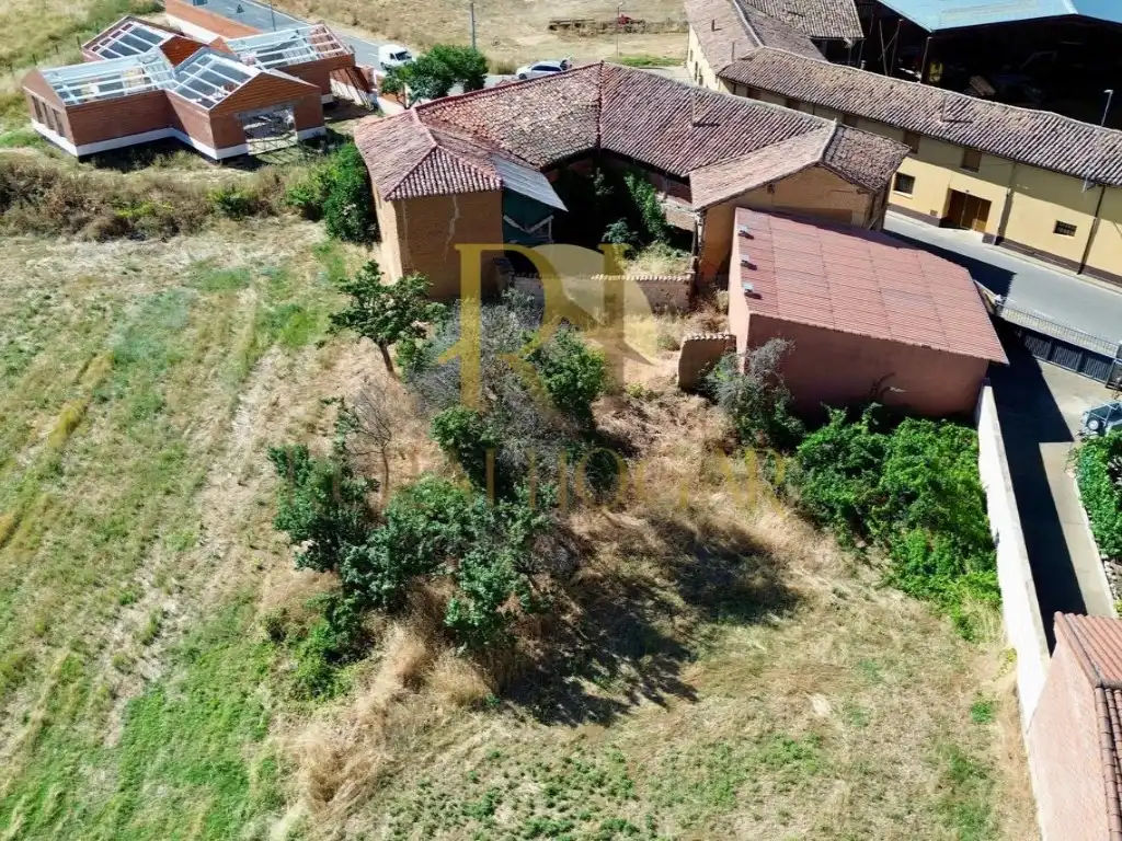 House for sale in Villaturiel, imagen 6