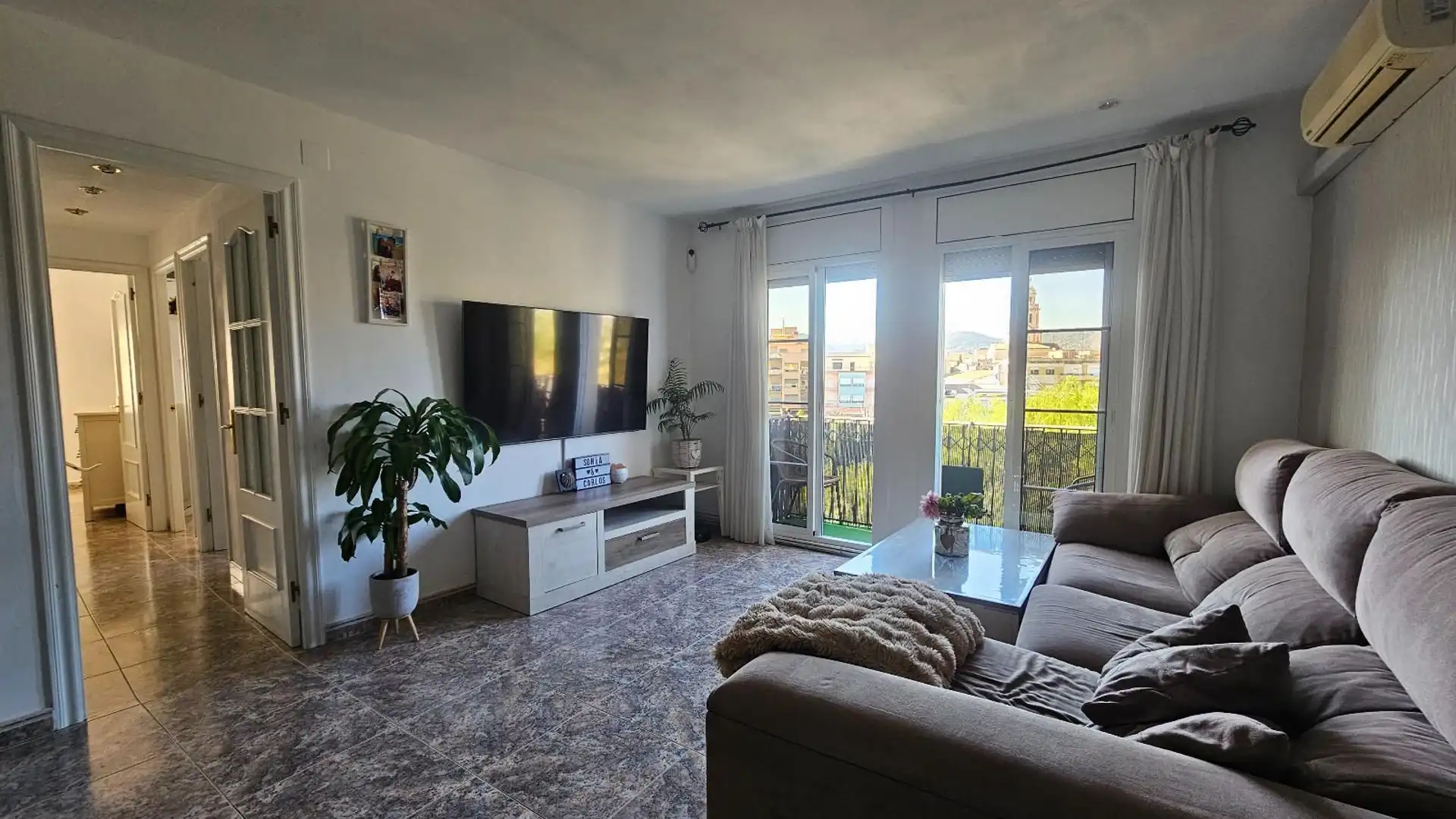 Living room of Flat for sale in El Vendrell  with Heating, Terrace and Furnished