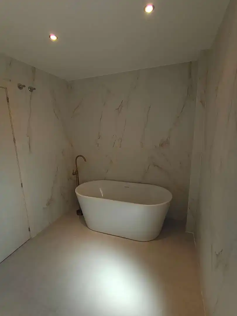 Badezimmer von Wohnung zur Miete in Ventas de Huelma mit Parkett und Balkon