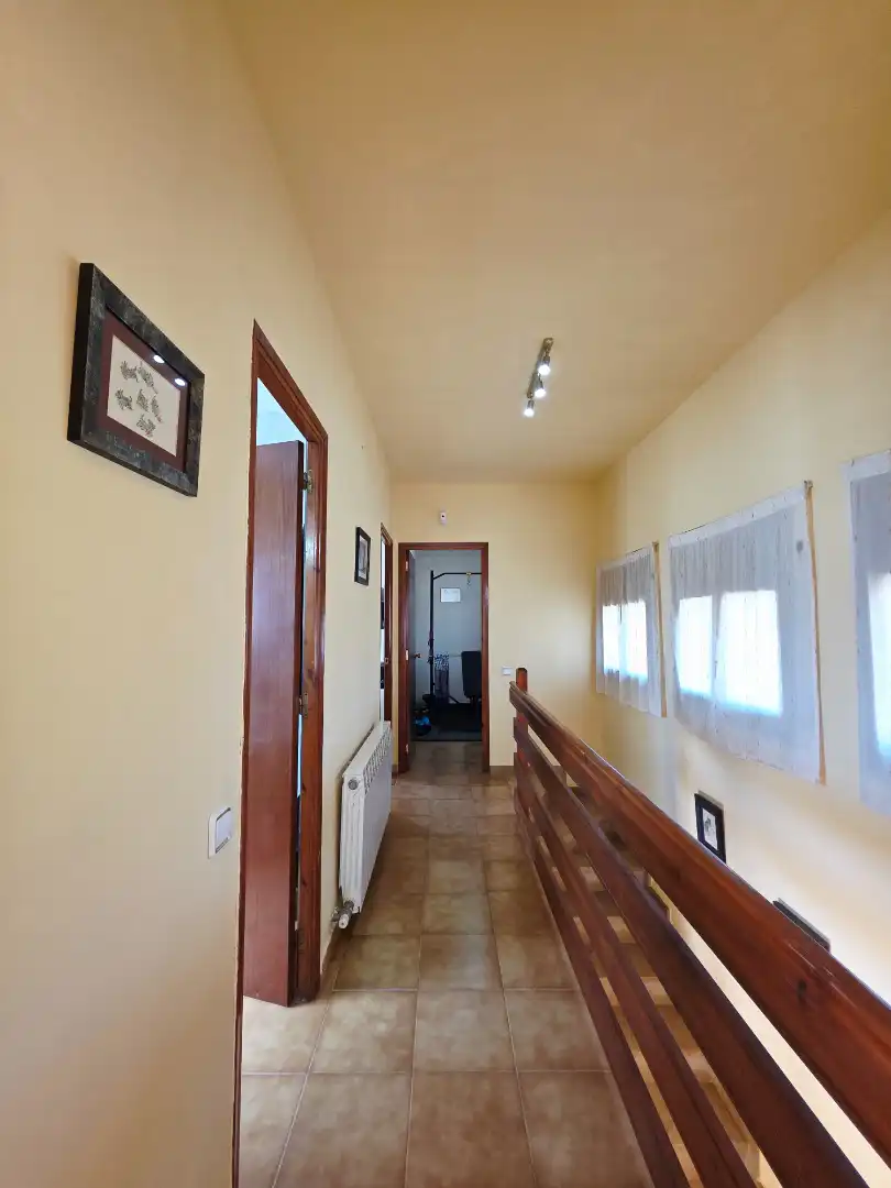 Casa o xalet en venda en Vallirana amb Aire condicionat, Calefacció i Jardí privat