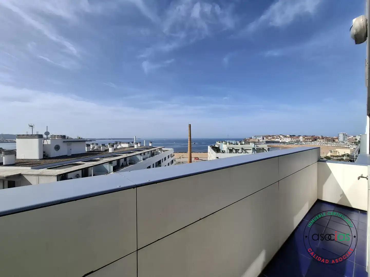 Terrasse von Wohnung zum Verkauf in Gijón  mit Heizung, Terrasse und Abstellraum