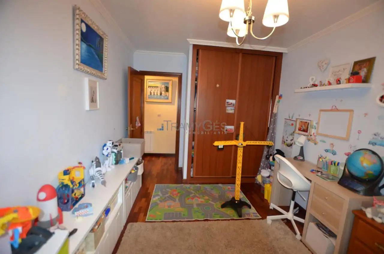 Habitación de Piso en venta en Tomiño con Calefacción y Trastero