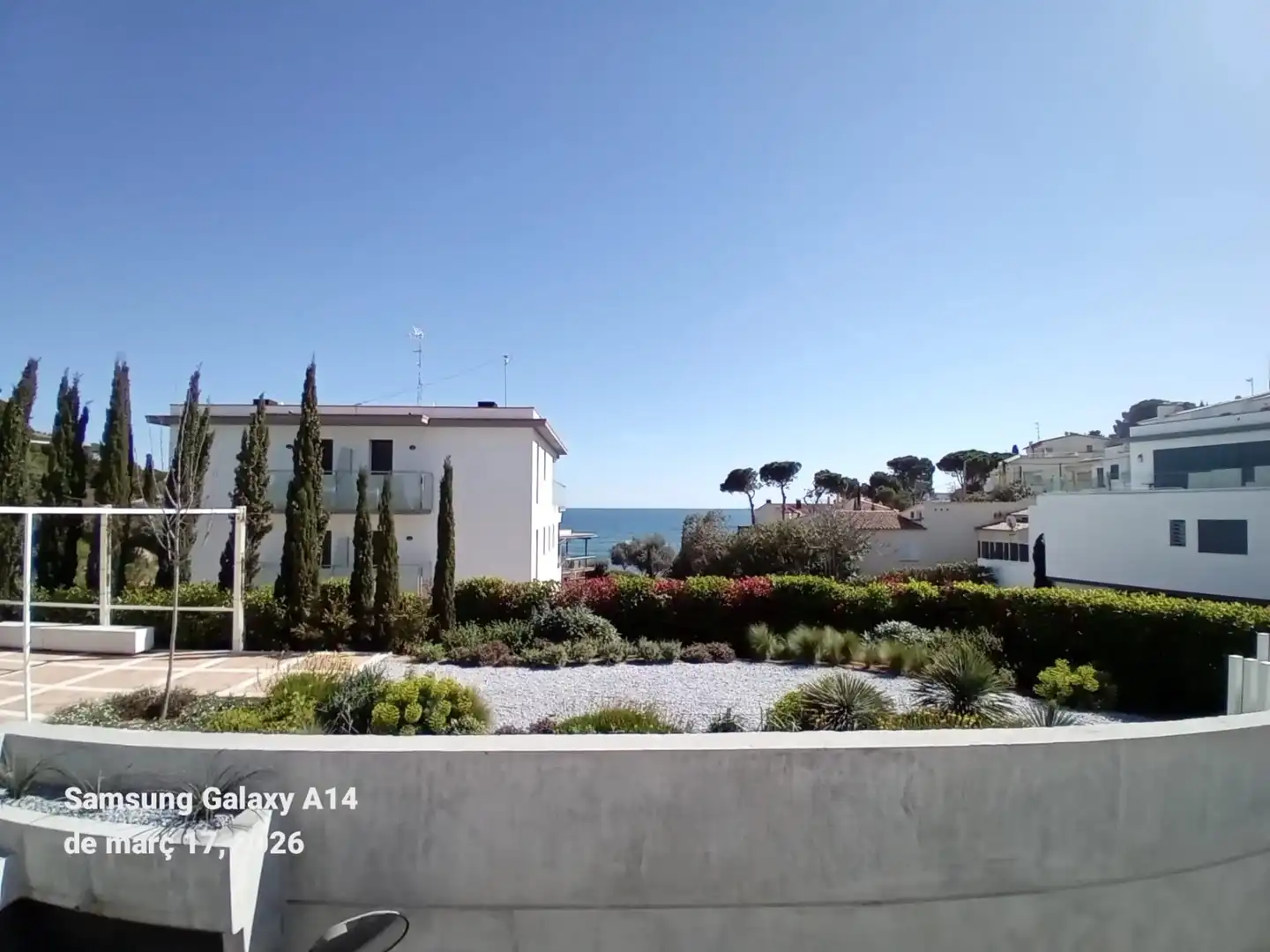 Außenansicht von Erdgeschoss zum Verkauf in Llançà mit Heizung, Terrasse und Abstellraum