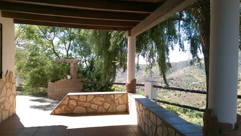 Casa rústica con piscina en venta en Cómpeta, imagen 5