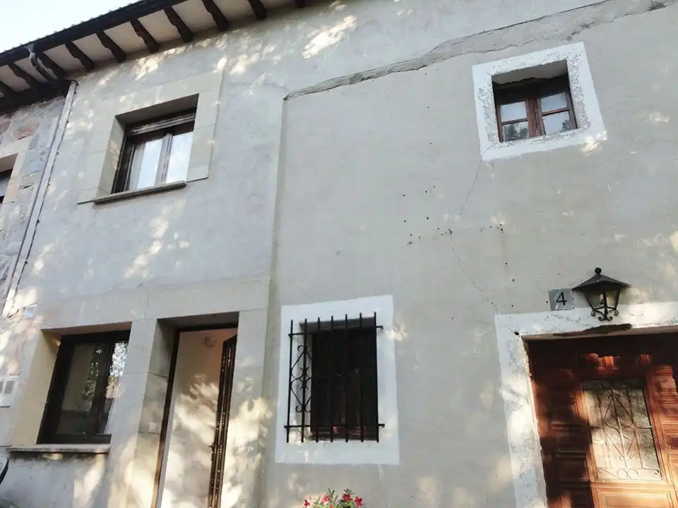 Vista exterior de Casa adosada en venta en Riocavado de la Sierra