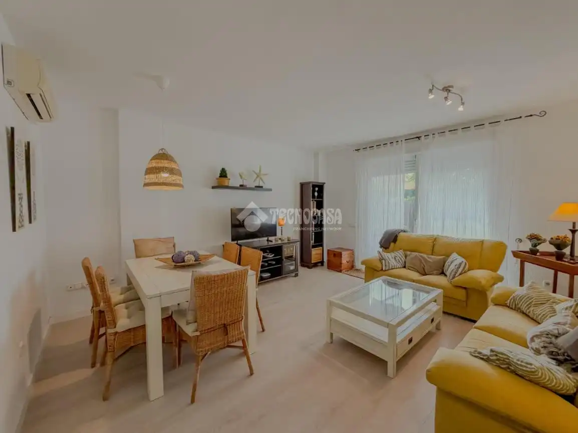 Sala de estar de Piso en venta en Rota con Aire acondicionado, Calefacción y Jardín privado