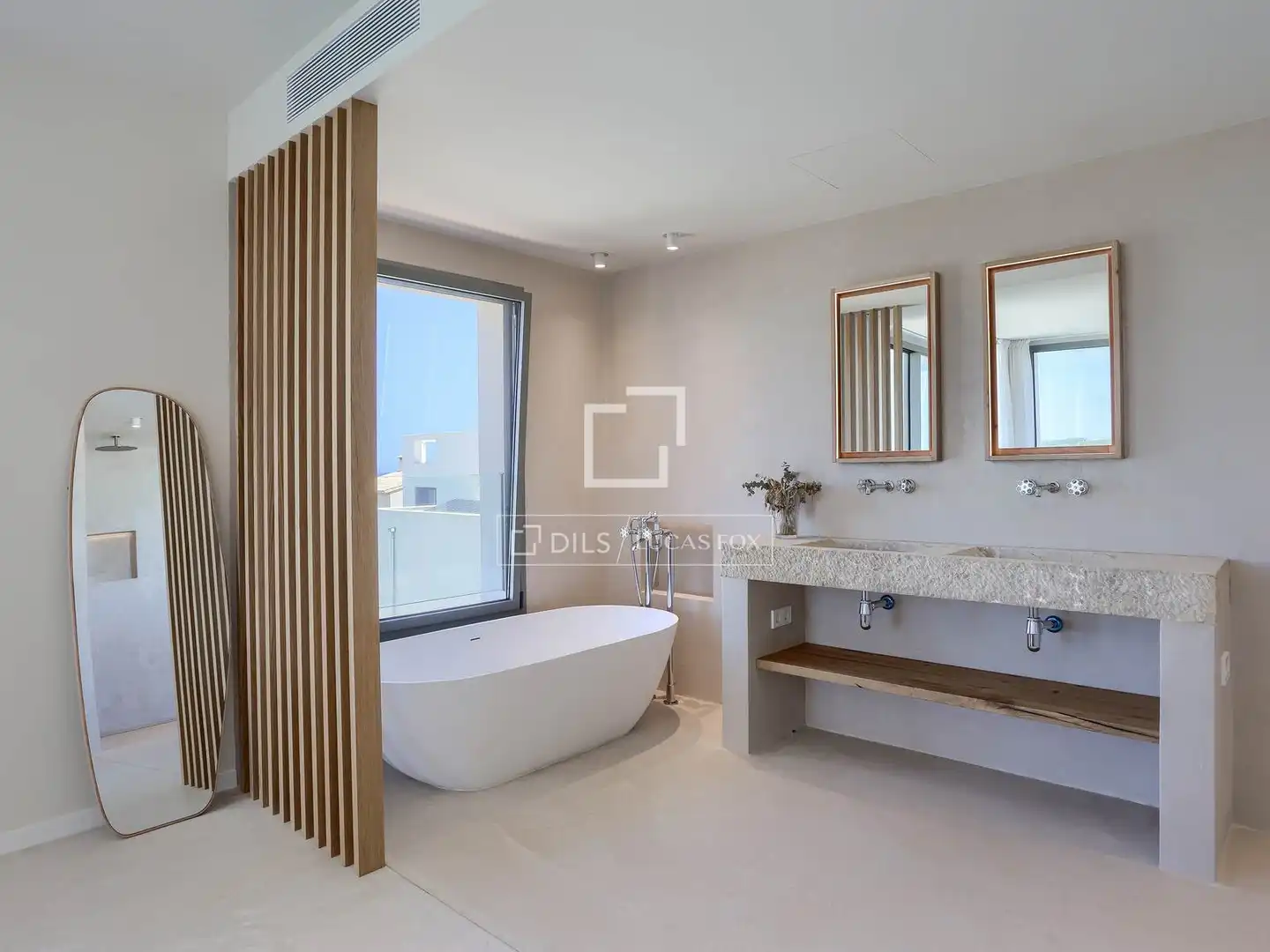 Bathroom of Houses for sale in Artà  with Air Conditioner, Heating and Private garden