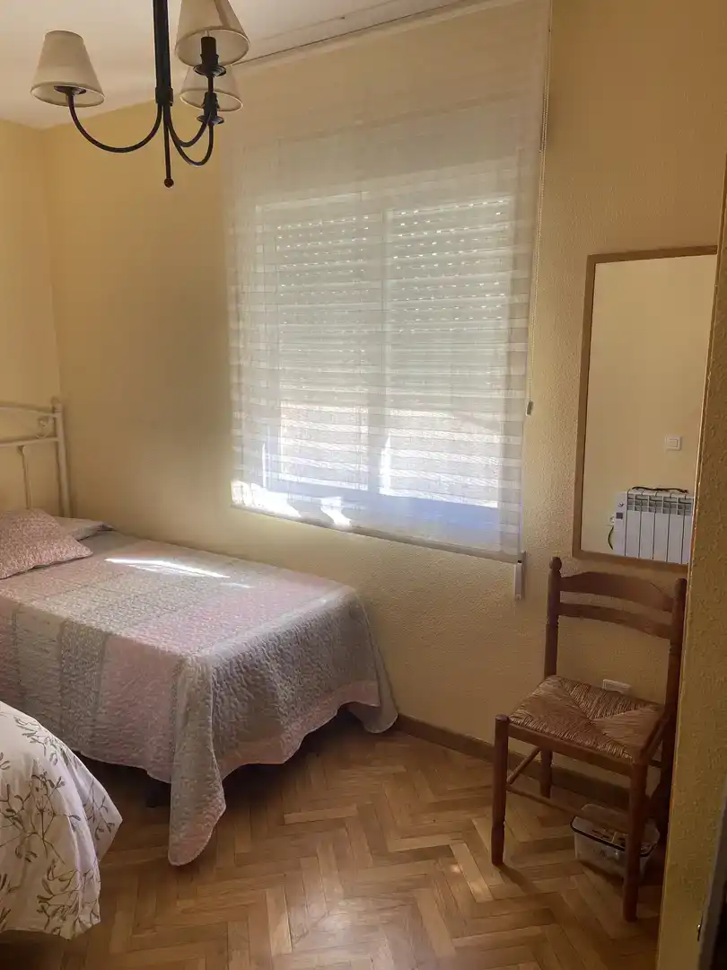 Habitación de Piso en venta en Torrijos con Aire acondicionado y Balcón