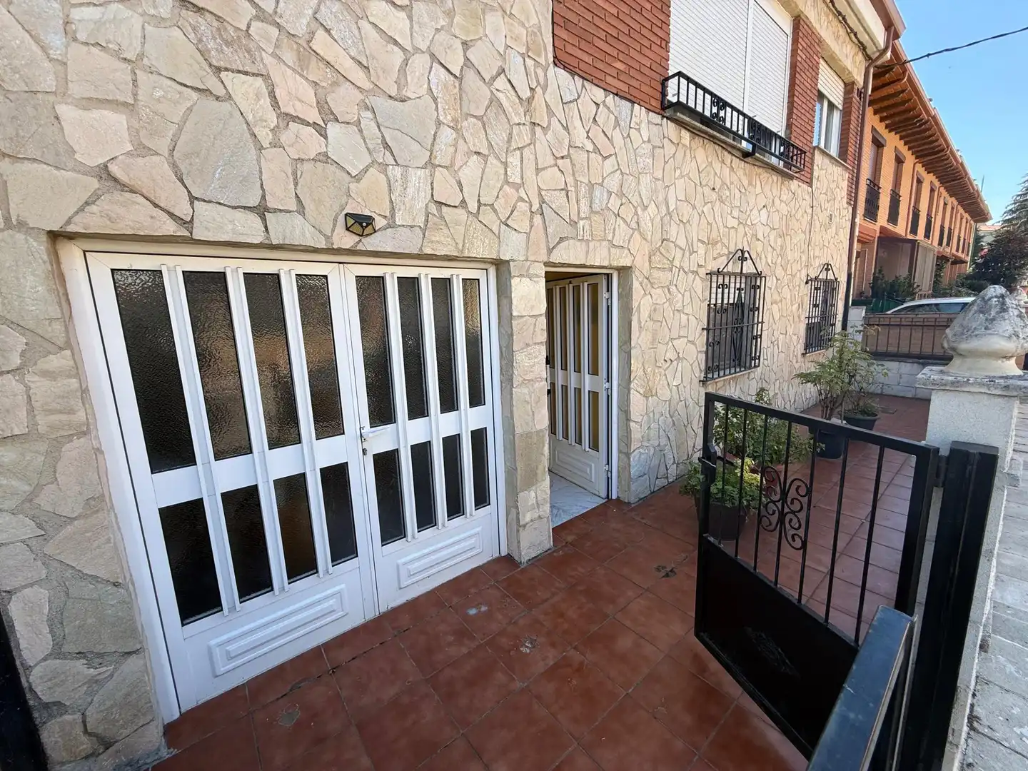 Casa amb terrassa en venda a Trobajo del Camino, imagen 6