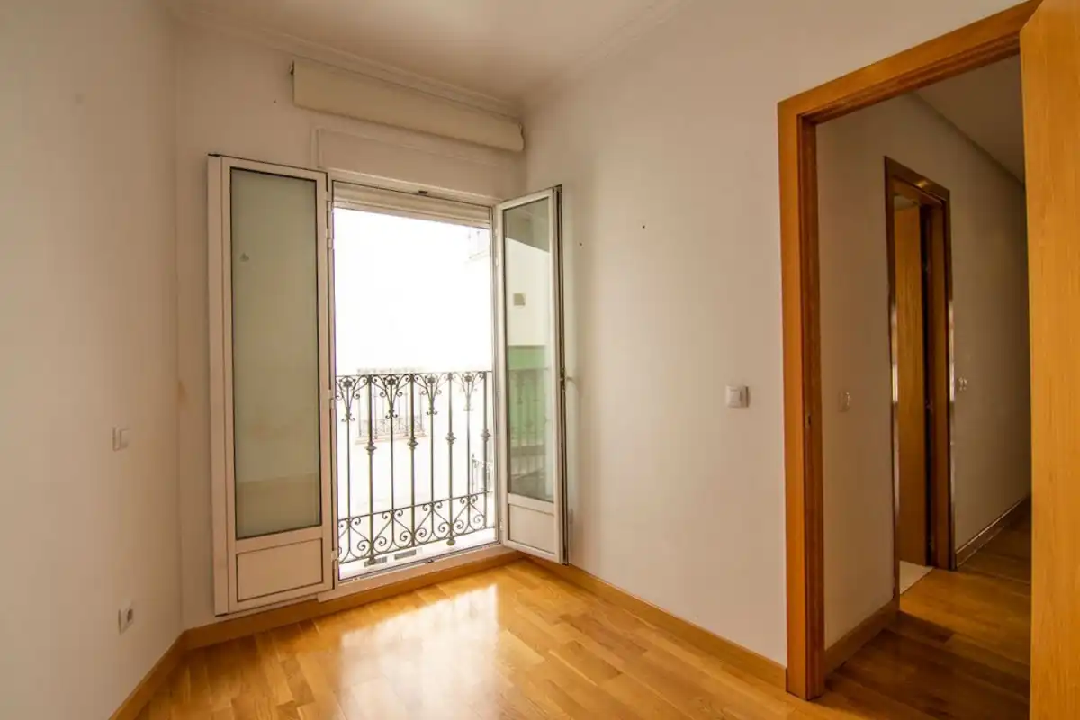 Habitación de Piso de alquiler en Madrid con Aire acondicionado, Calefacción y Parquet