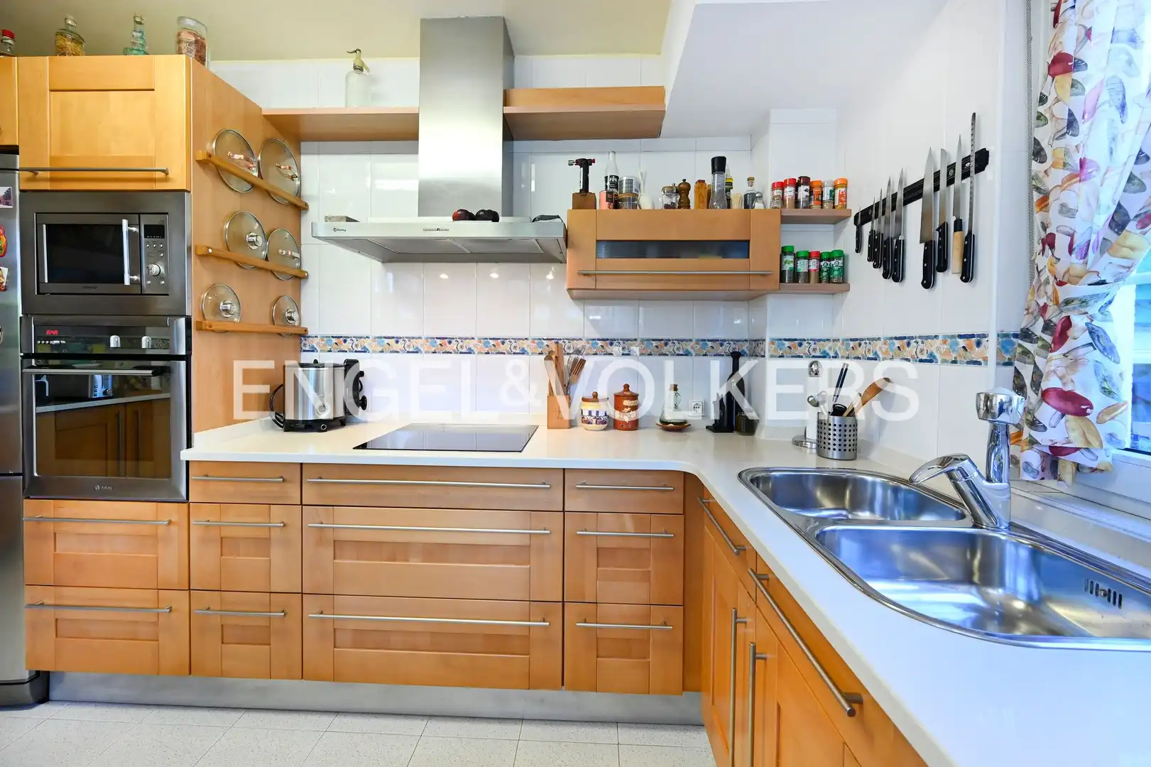 Cocina de Casa o chalet en venta en Santa Cruz de Bezana con Aire acondicionado, Calefacción y Jardín privado