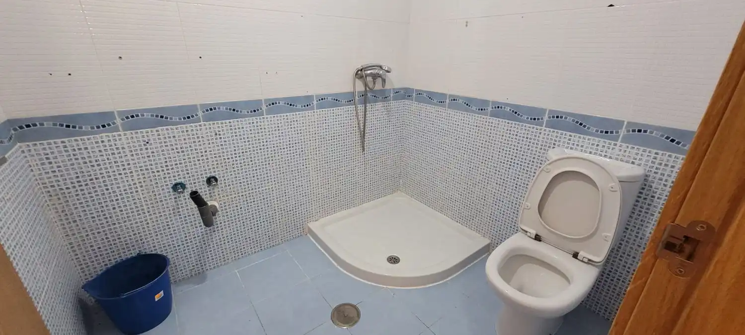 Baño de Piso en venta en Balazote con Calefacción, Parquet y Trastero