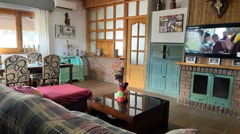 CHALET DE GRANDES DIMENSIONES en parcela de 1800 m2. PISCINA CUBIERTA Y GIMNASIO, imatge 5
