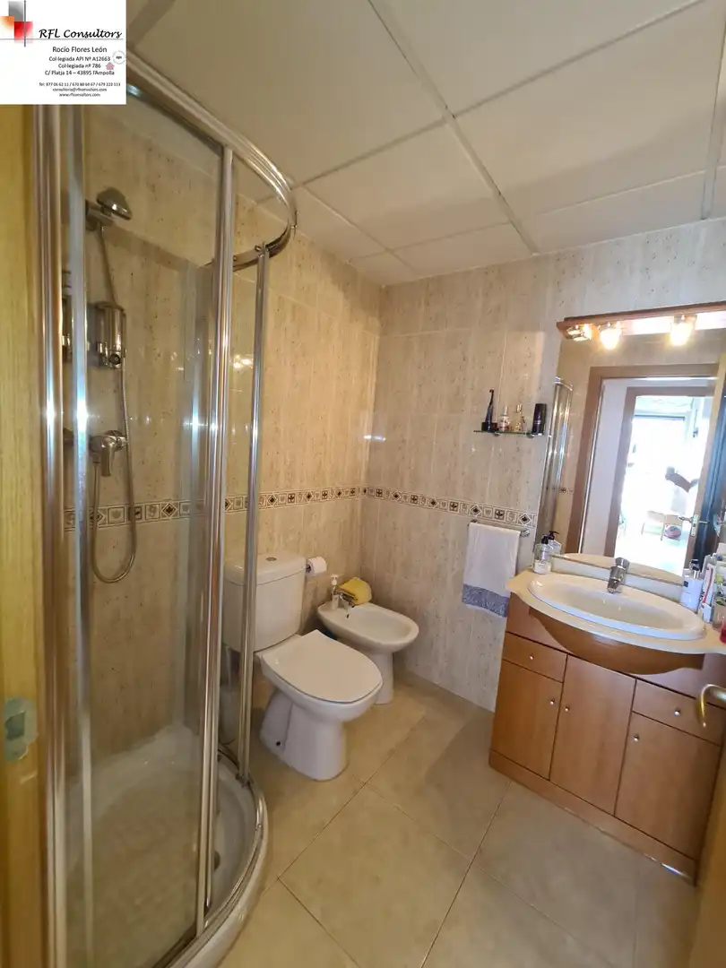 Bany de Apartament en venda en L'Ampolla amb Calefacció i Balcó