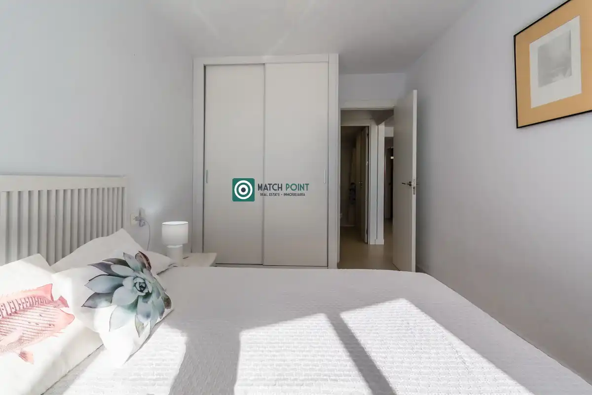 Dormitori de Apartament de lloguer en Almuñécar amb Moblat