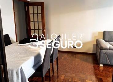 Photo 4 of Flat to rent in Rafael María de Labra, Fozaneldi - Tenderina, Asturias