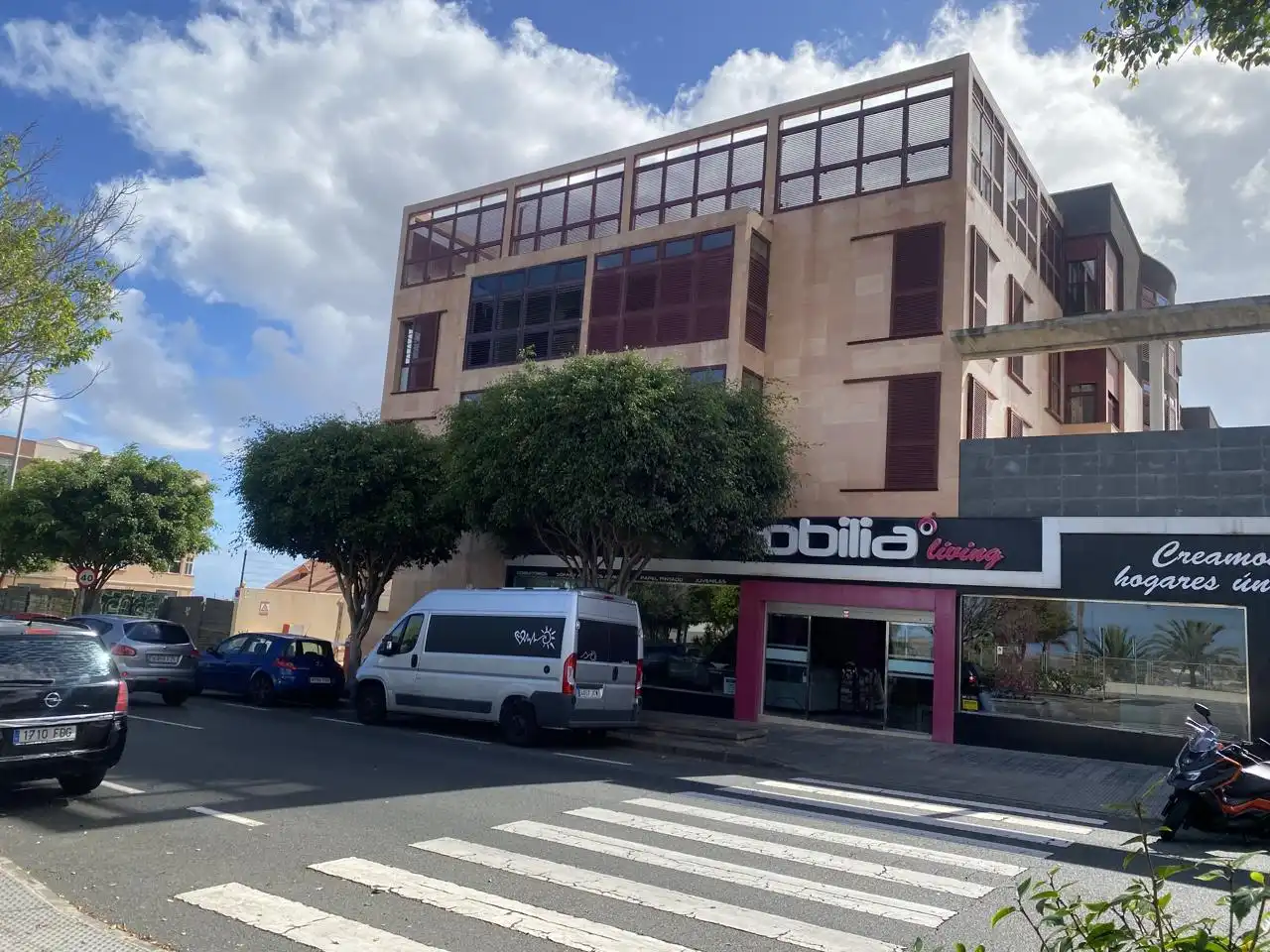 Außenansicht von Garage zum Verkauf in Las Palmas de Gran Canaria