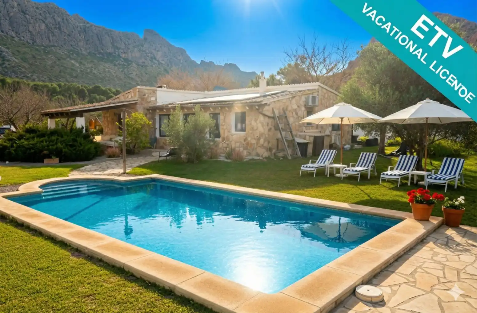Casa con piscina en venta en Pollença - diseminado poligono 9