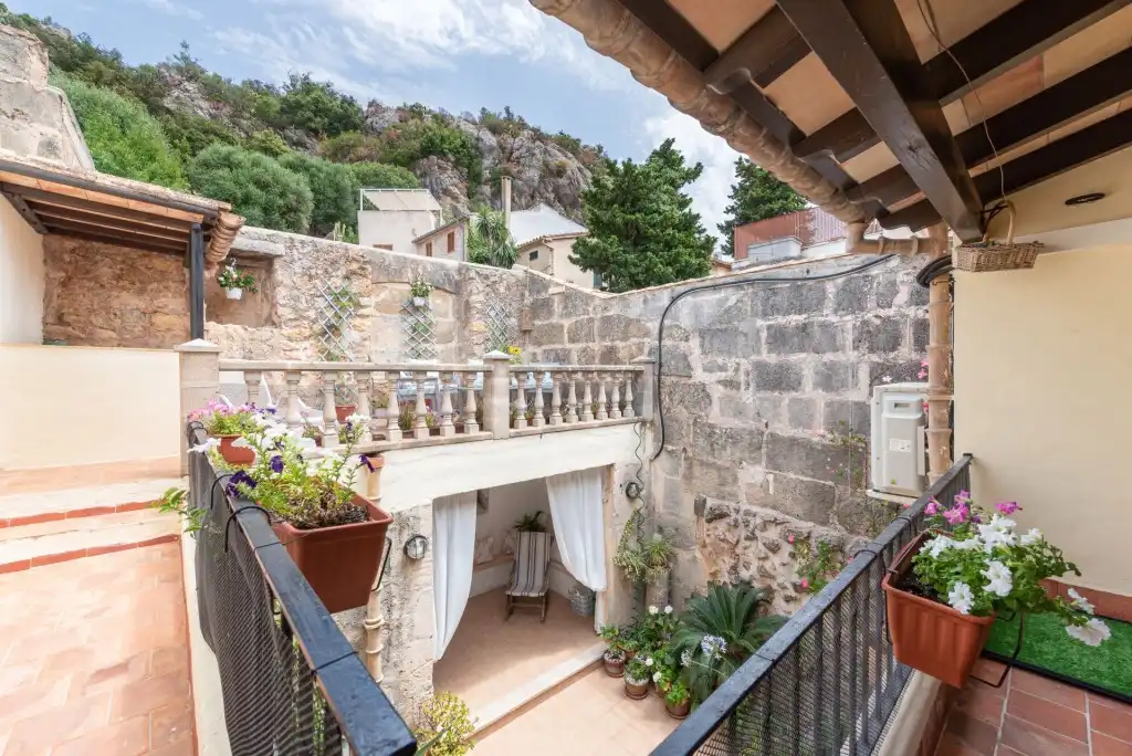 Terrasse von Country house zum Verkauf in Pollença mit Klimaanlage, Terrasse und Möbliert