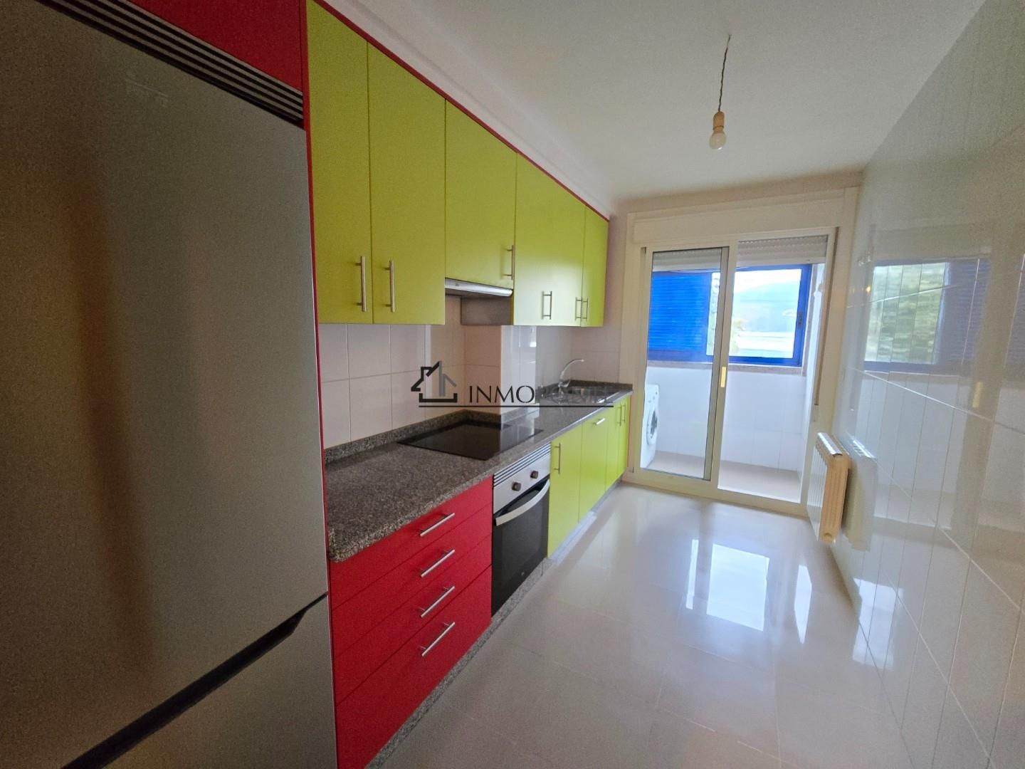 Cuina de Pis en venda en O Grove  