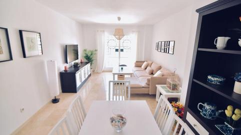 Foto 2 de Planta baixa de lloguer a Calle Aligustres de Baviera, 14, Caleta de Vélez, Málaga