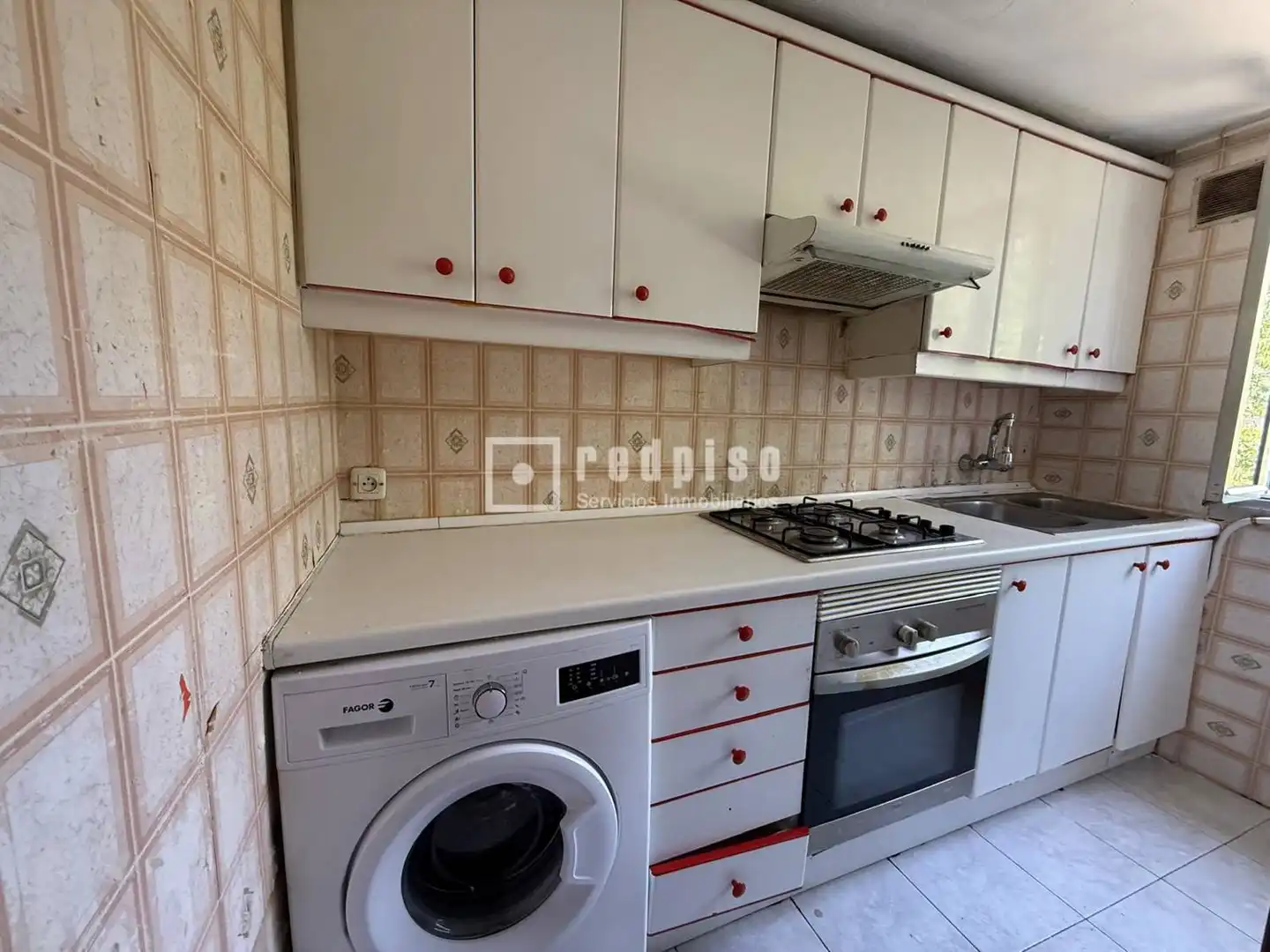 Cocina de Piso en venta en Madrid con Calefacción, Parquet y Trastero