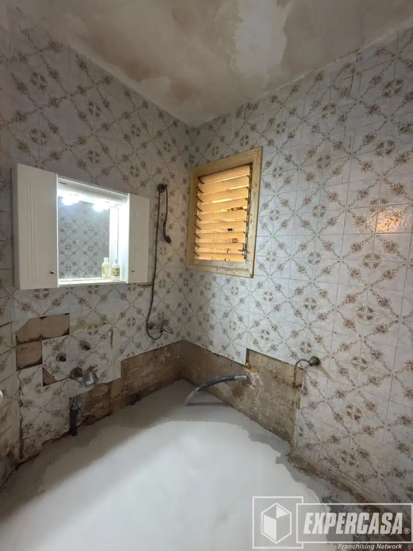 Bathroom of Flat for sale in Picassent  with Terrace