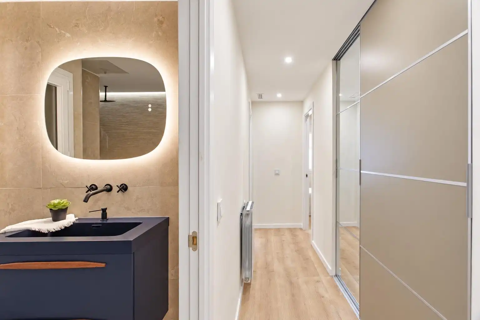 Flat with terrace for sale in Carrer BRUC, imagen 19